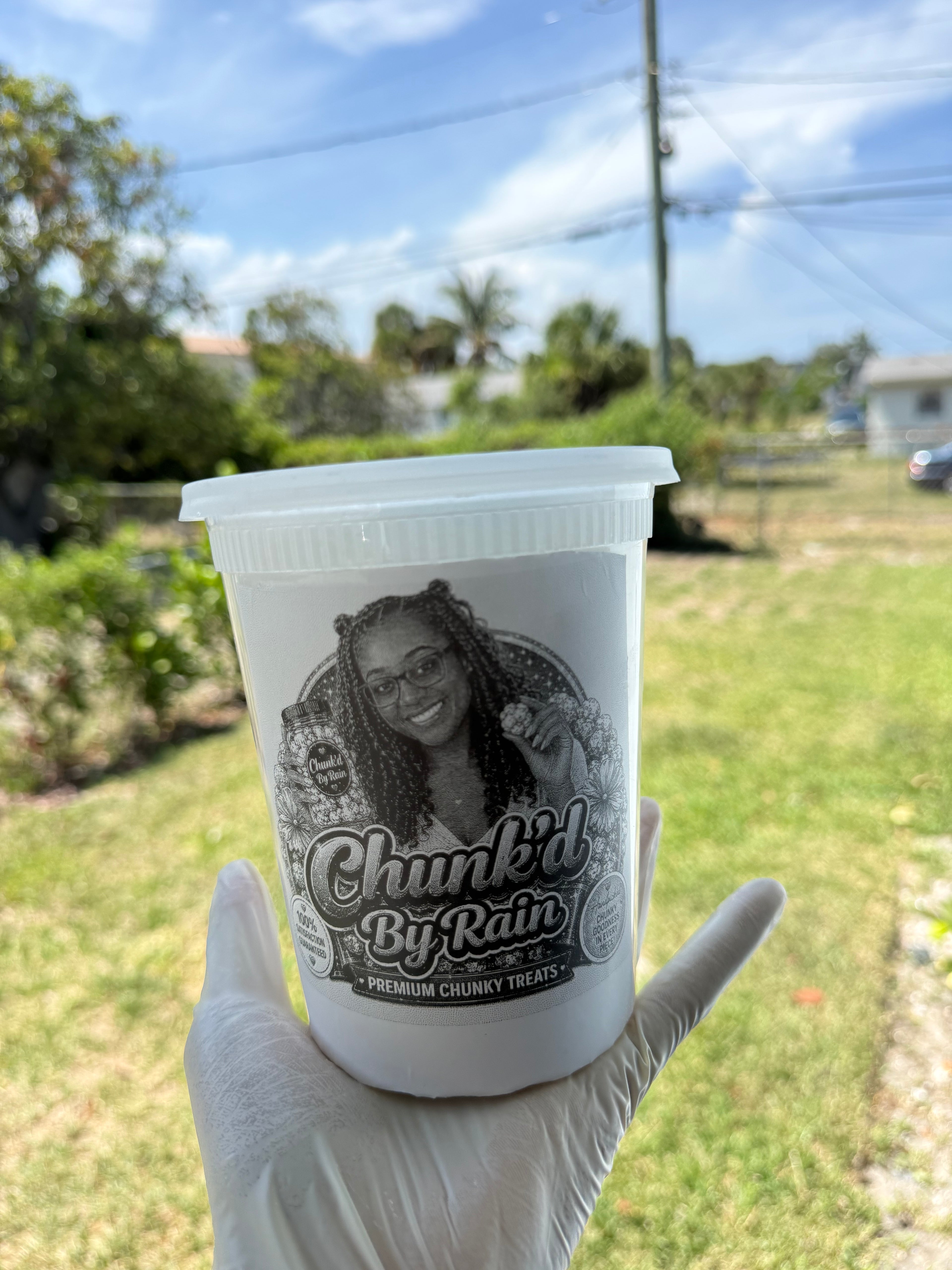 $25 big chunks container 32 oz